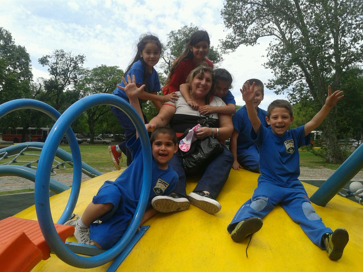 Nos visitaron los colegios Stella Maris y Virgen del Carmen de Vicente López <a href="/ConociendoBA/">Conociendo BA</a>