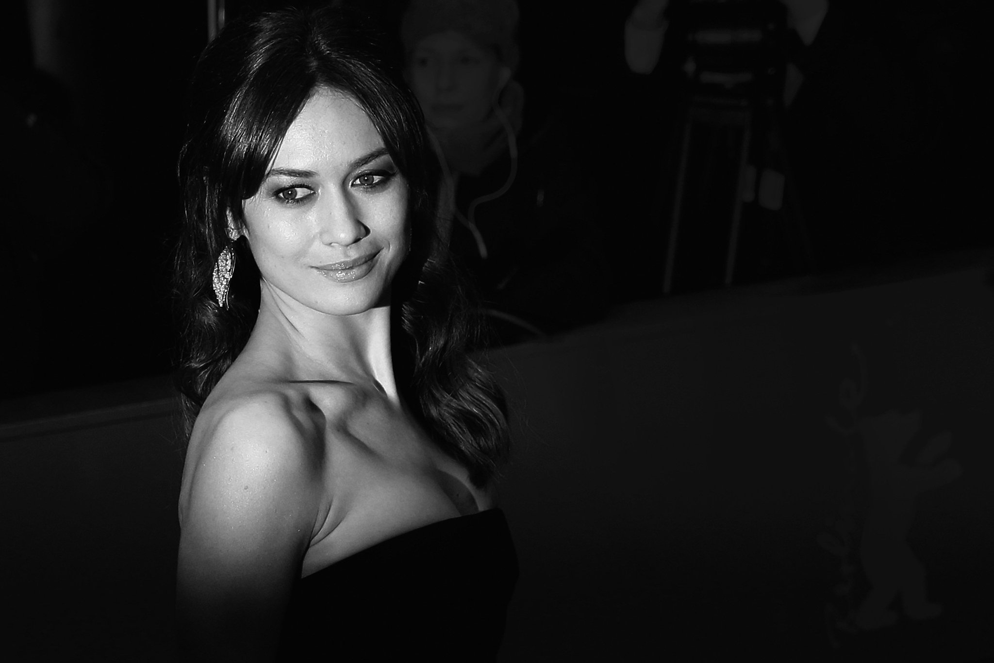 Happy birthday to Bond Girl Olga Kurylenko! 