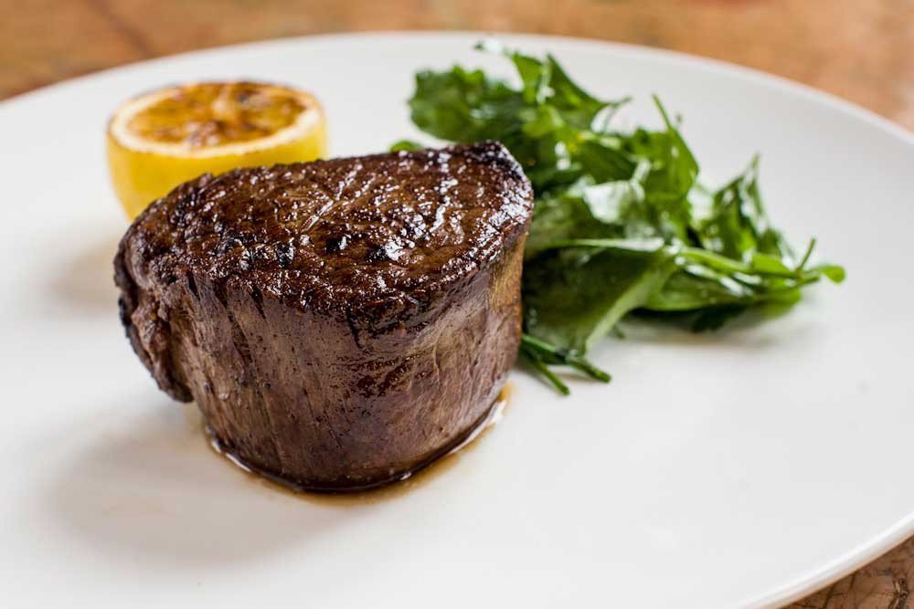 CostataNYC's tweet photo. Join us tonight for a Friday #Filet: 100% Black Angus Beef, available in both 5 and 10oz portions. 🍴 https://t.co/ECMJEr2LGL