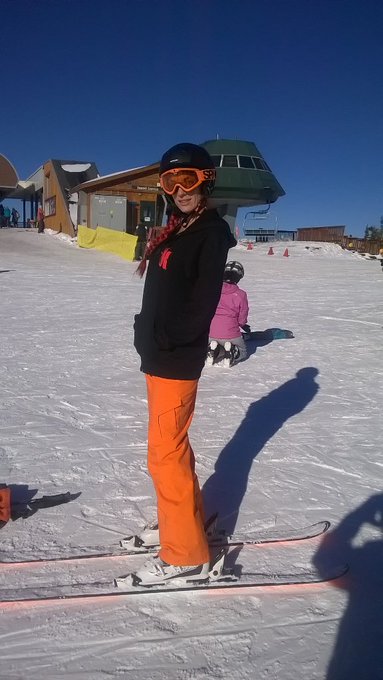 Representn hehehe https://t.co/rXjcZsoyWD<a href="/tag/mvsales"class="tags"><span>#mvsales</span></a>