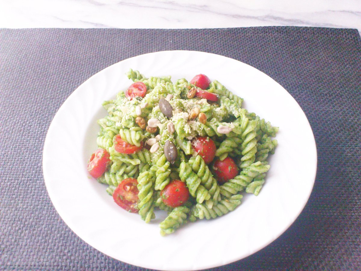drjenniferad's tweet photo. RT https://t.co/R5QGXEfPGP https://t.co/TCACyojXN6 Homemade #spinach #tomato #spirelli w/mixed #kernels&amp; #Nutrit… https://t.co/TCACyojXN6
