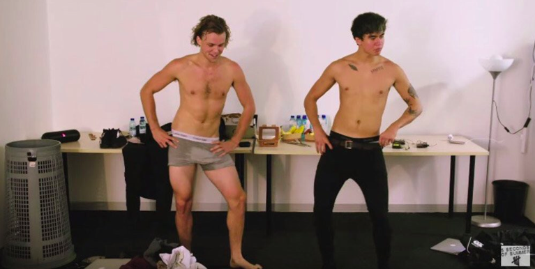 katelyn_murphy3's tweet image. #LoopOff5SOS