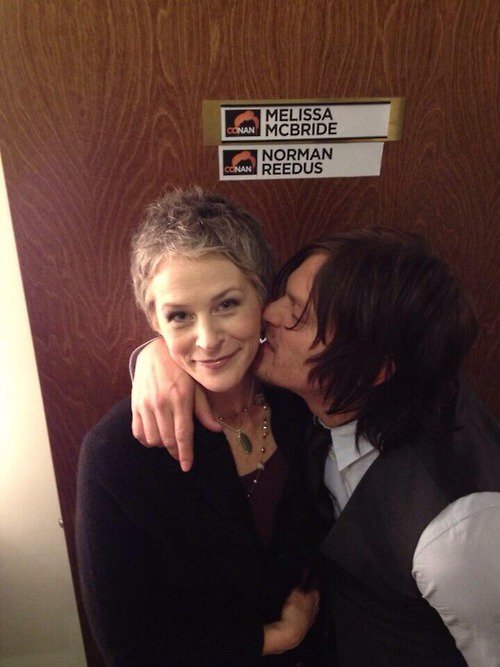 NomanTwd's tweet photo. RT for #NormanReedus &amp; #MelissaMcBride 
FAV for #NormanReedus &amp; #EmilyKinney

#TheWalkingDead https://t.co/t7eeCu3iF3