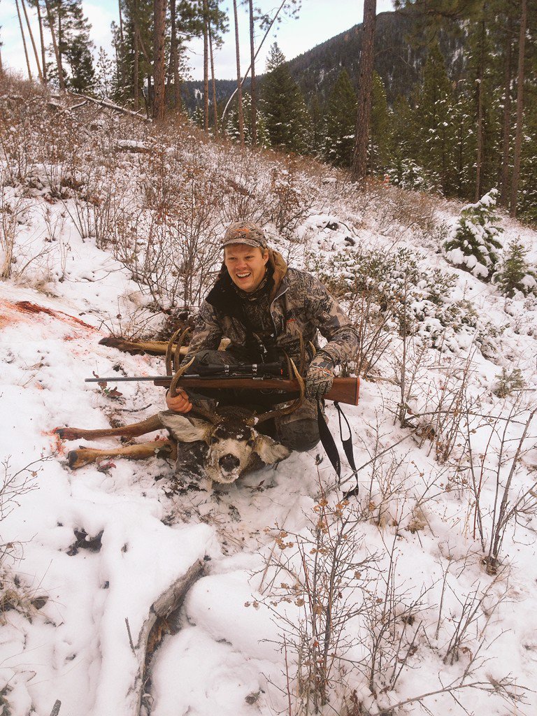 Caveman894's tweet photo. No tag soup this year. Best buck ever on a great hunt! @SitkaGear @TrophyShots #montana #hubting @stevenrinella https://t.co/tlqj00FLPn