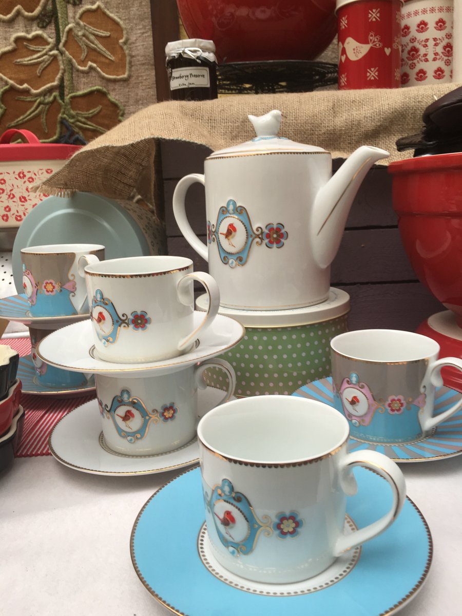 BrownsofBexley's tweet photo. Beautiful Christmas gifts @BrownsofBexley     come and have a peek https://t.co/BqC25Lxayu