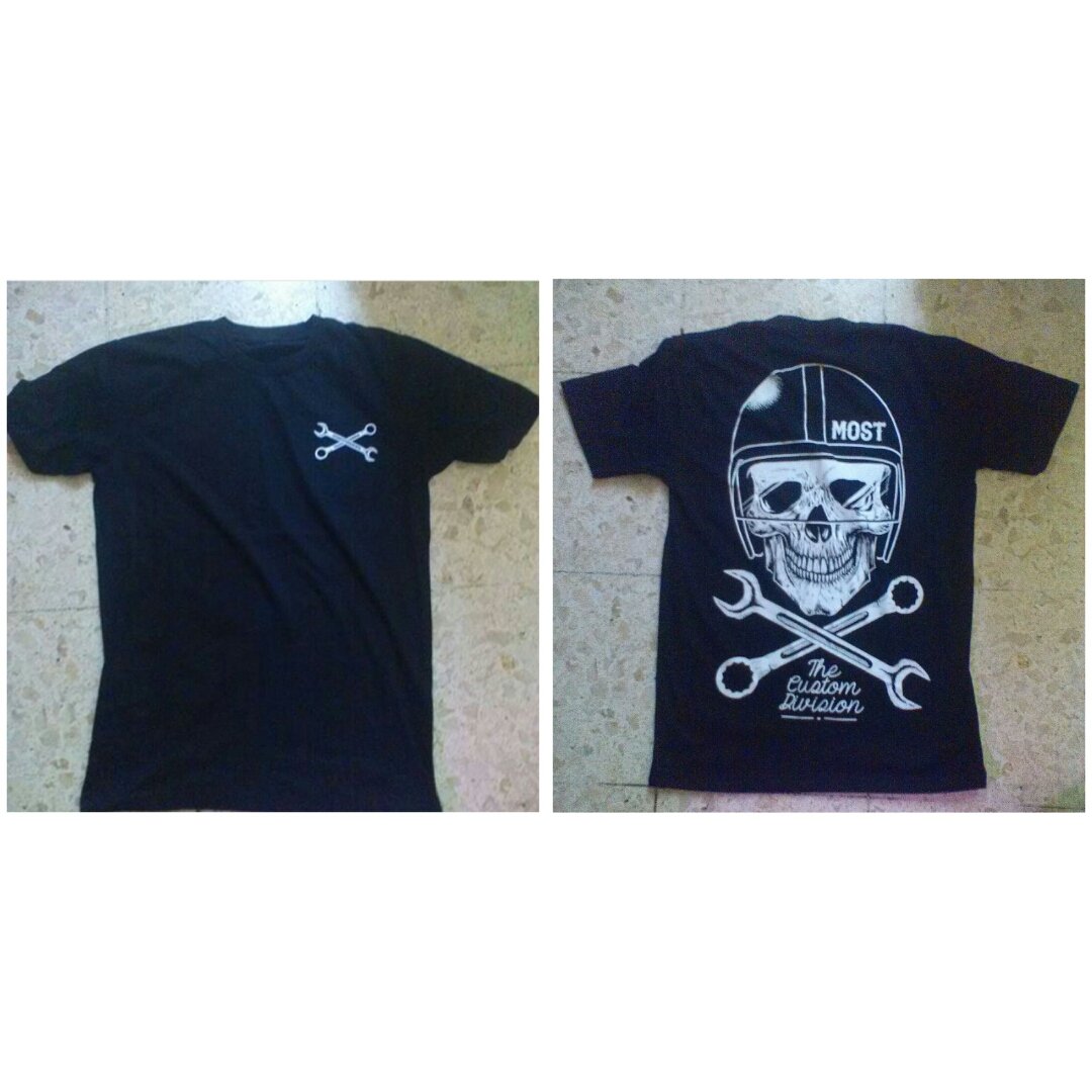 selamat pagi Indonesia 😊 nih tinggal 1 pcs ukuran L , buruan order ada harga khusus lho 😉
order sms +6283830378909