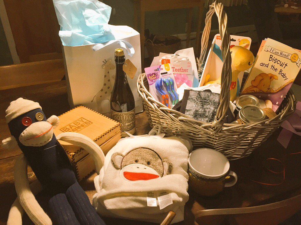 iamAudreyBarnes's tweet image. I have the best students ever @jmu_id. So surprised and so thankful. #babybarnes ❤️s #JMUID