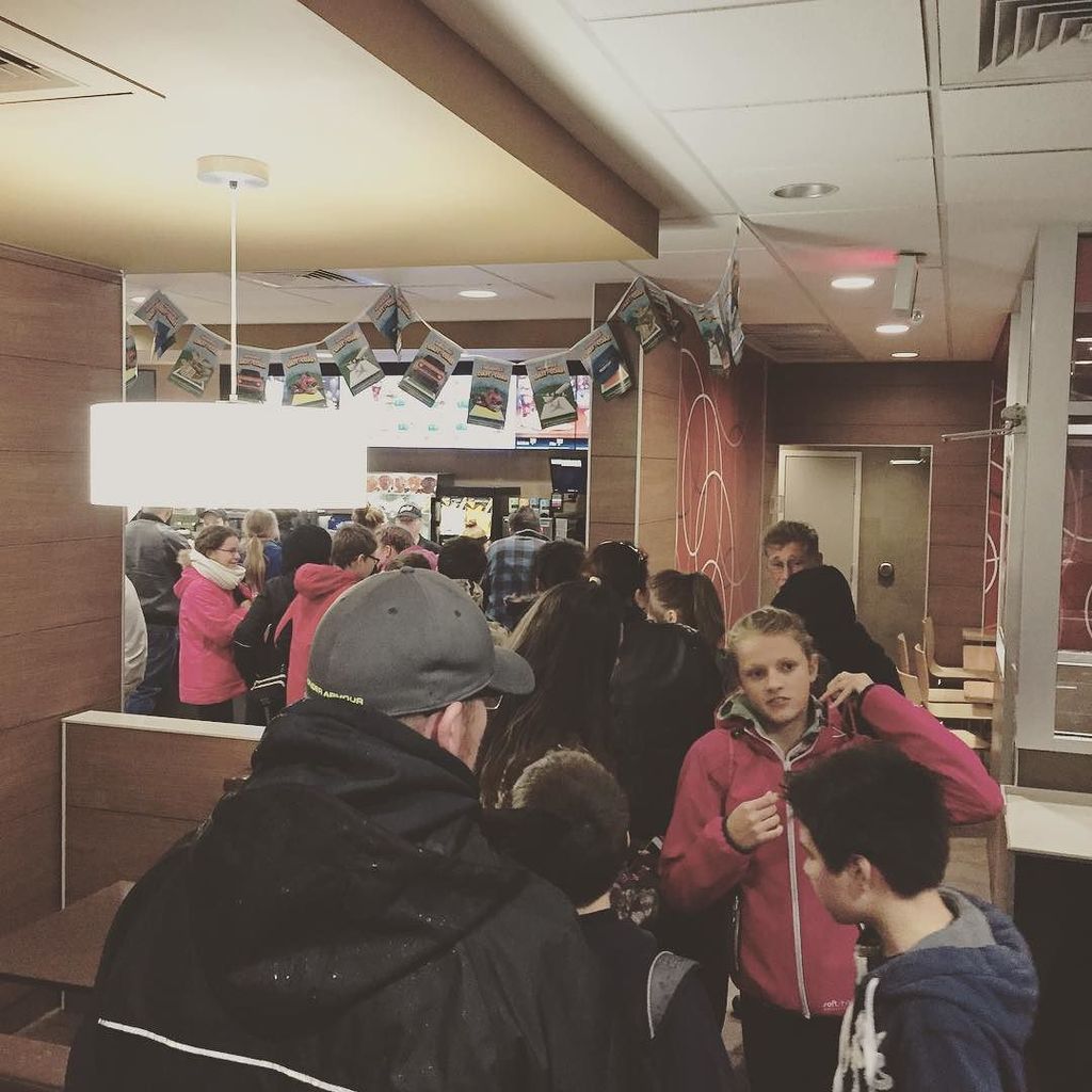excel_cbc's tweet photo. Stopped in Beaverton to bless Mcdonalds with our presence and business! #excelcbc #reachcbc #connectcbc #bedlam2015 https://t.co/7CdZVgclCL