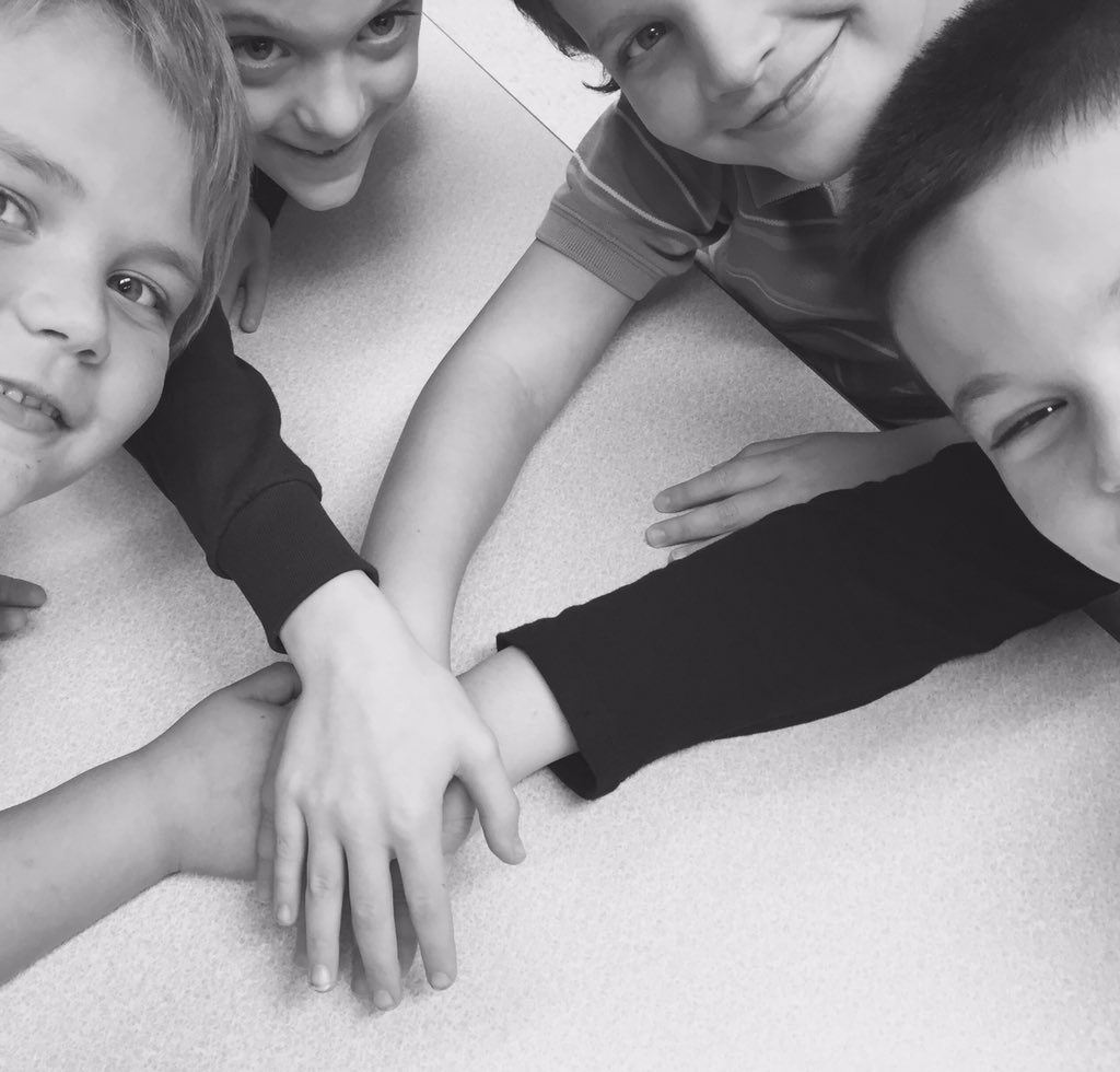 Working together=friendships building  #WorldKindnessDay <a href="/kindnessday13/">World Kindness Day</a>