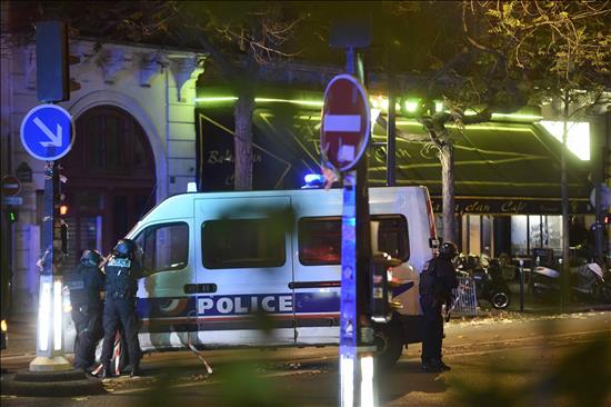 #NuevaYork en alerta por ataques en #París #parisattack #Prayforparis ow.ly/UDhw6