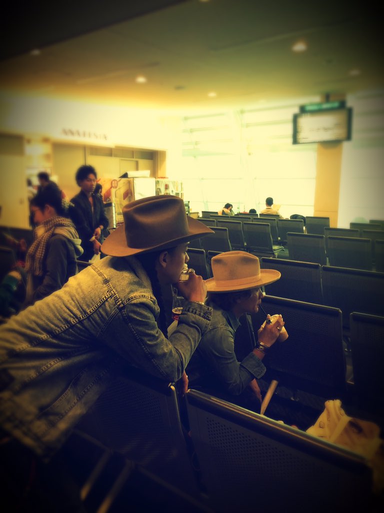 平 井 大 Information 平井 大 More Slow Easy 今日は3本目 福岡beat Stationです 今から福岡へ 楽しみに待ってて下さいねーー T Co Vc00foxqay Twitter