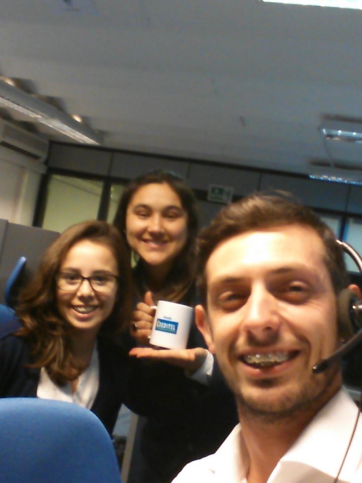 VengoDelYi's tweet photo. #Creditel #CallCenter #LasCompas https://t.co/qdMZurf4aG