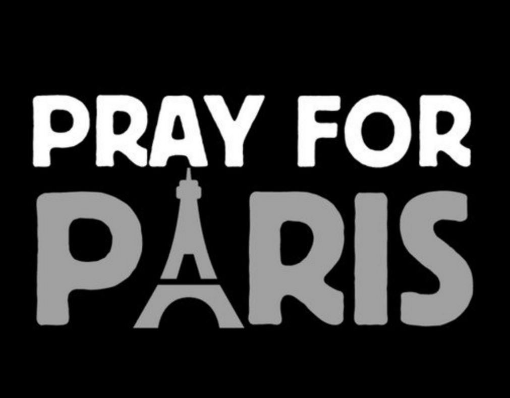 iadorewomen_'s tweet photo. #PrayForParis 😔🙏🏼 https://t.co/mAjDAJGfi7