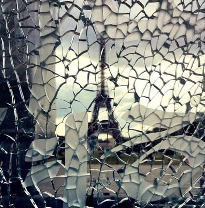 LALYPH's tweet photo. ❤️🇫🇷❤️ https://t.co/e2DiMQ80aj