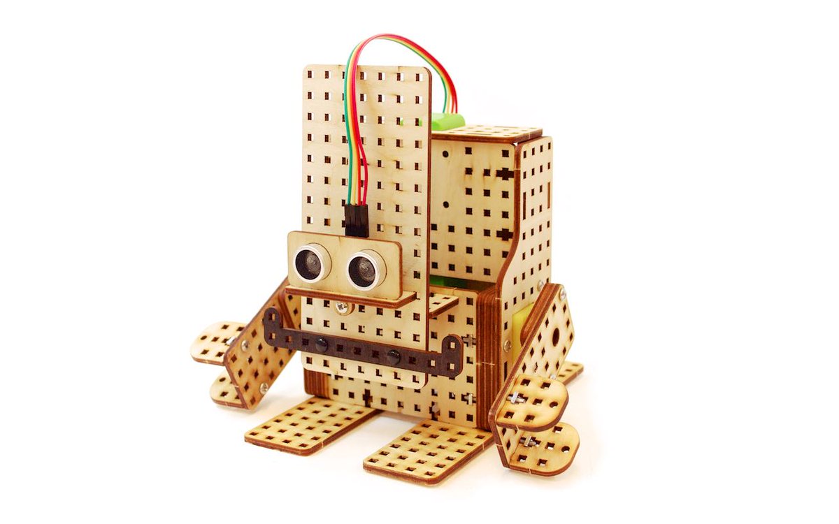 LoFiRobot's tweet image. LOFI Robot EDUBOX - new robot construction set! lofirobot.com/edubox #arduino #lasercut #robot #diy #coding