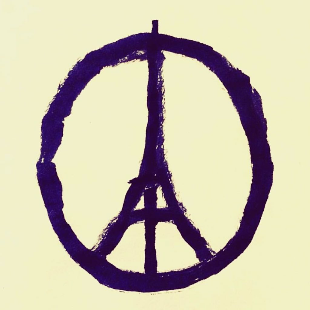 totti369's tweet photo. #Prayers4Paris https://t.co/QVFAItfWvv