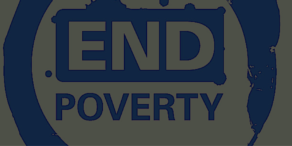 WorldBankGroup's tweet photo. In 2011, 1 in every 7 ppl lived below the #poverty line. Here's what has changed since: https://t.co/EnUcQwNB17 https://t.co/3vZ5srYuVj