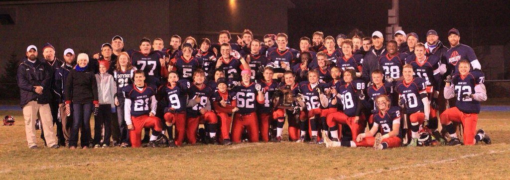 lillianmiller01's tweet photo. BOYNE PRIDE, good season this year boys. We'll crush them next year! @BoyneCityPS https://t.co/ESo6VAVvtH