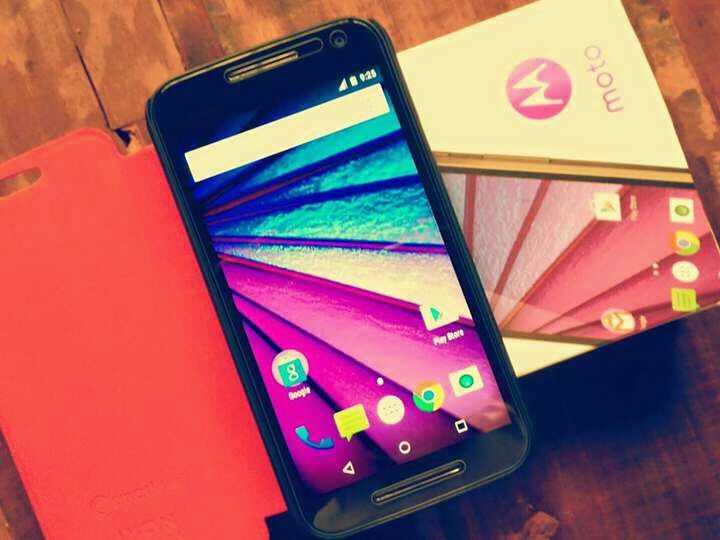 SrSudar's tweet photo. @MotorolaIndia @Flipkart how is my first smartphone? https://t.co/j7GWkLZOna