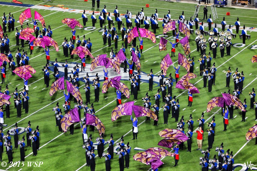 WSPhotozInc's tweet photo. @alleneagles @AllenEscadrille @AllenCheer @SportsDayHS @HSwfaa @AllenEagle06 @AllenEaglesTDC @USATODAYhss https://t.co/gjL7z97UBp