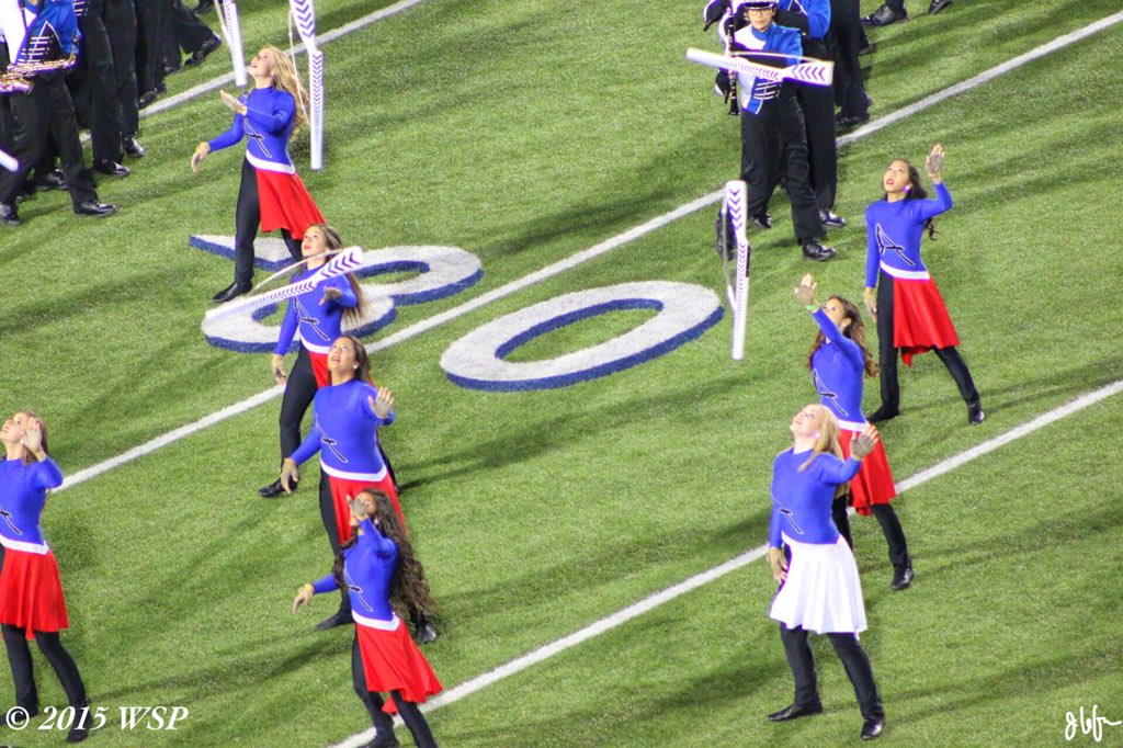 WSPhotozInc's tweet photo. @alleneagles @AllenEscadrille @AllenCheer @SportsDayHS @HSwfaa @AllenEagle06 @AllenEaglesTDC @USATODAYhss https://t.co/gjL7z97UBp