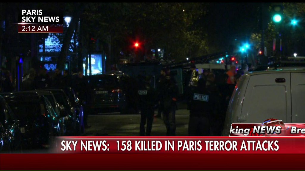 Attaques multiples à Paris - Page 2 CTvASATUcAAnoBJ