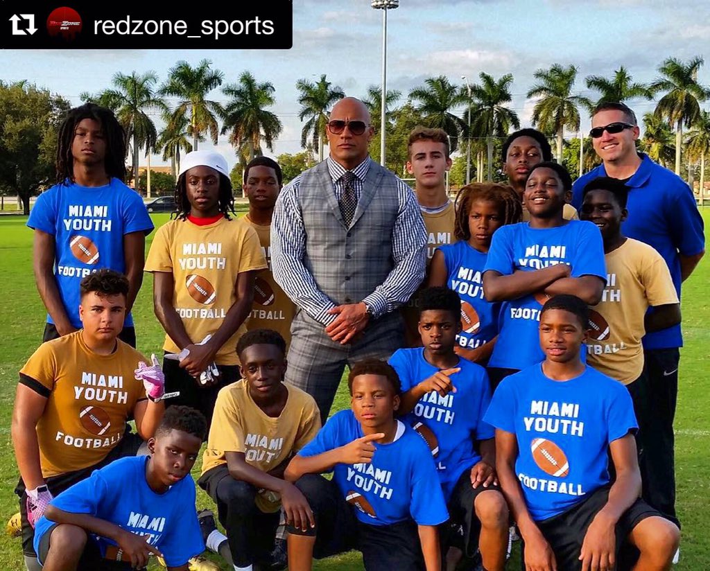 Chris_Gray_Cast's tweet photo. Shout out to @4RedZoneSports for letting us cast there #kids on show #Ballers on @HBO #AboveTheRest #RedZoneSports https://t.co/l0KT3WfzQl