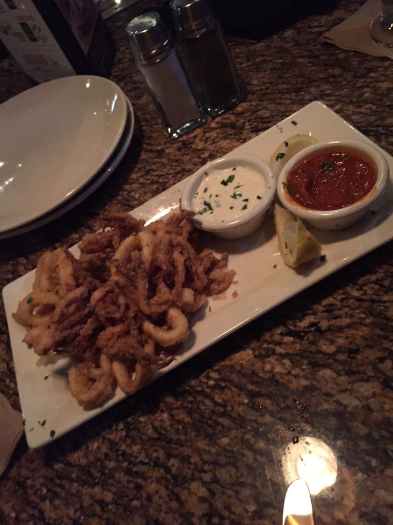 MrsPastene's tweet photo. Thankful for good food and good company! #TGIFriday #RCCgivesTHANKS https://t.co/fb89fQvqYF