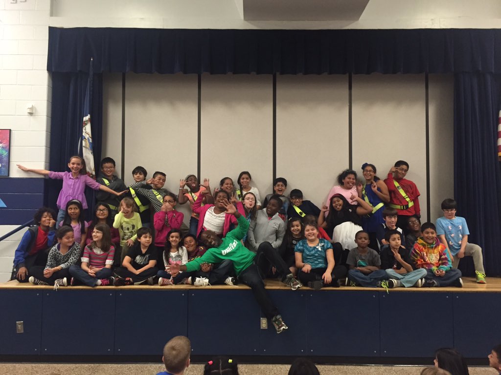 BelAirPanthers's tweet photo. Congratulations to my 32 students in grade 3-5 who earned principal honor roll for the first quarter. #PantherPride https://t.co/VyS64yzhLq