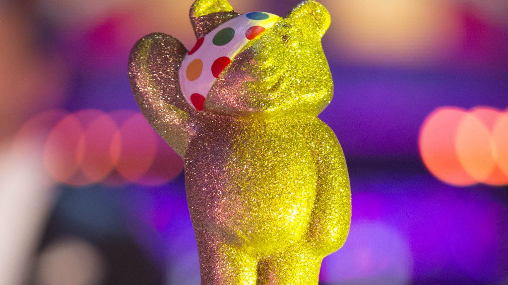 BBCCiN's tweet image. IT'S A BIG RECORD-BREAKER!!!!! £37,100,687!!! Big thank you, love Pudsey Bear! 😀#ChildrenInNeed