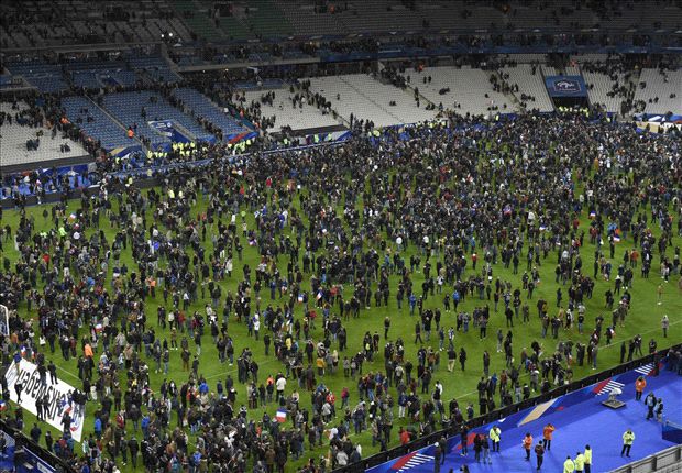 stakeodds's tweet photo. Three dead at the Stade France: How a tragedy unfolded
https://t.co/KHVoFN5u3o
#ParisAttacks https://t.co/2SgKthjyFa