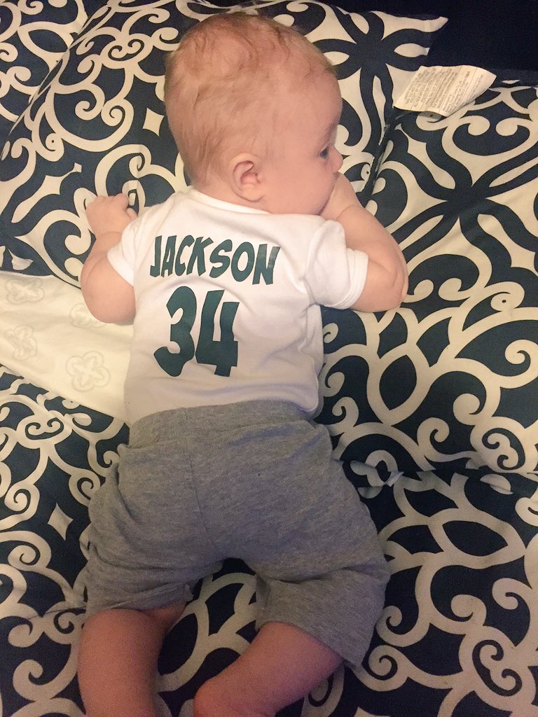 mommameadex4's tweet photo. Still representing even though we aren't at the game! ππ #uncleboogie @lennyj36 https://t.co/FIADd6RvdF