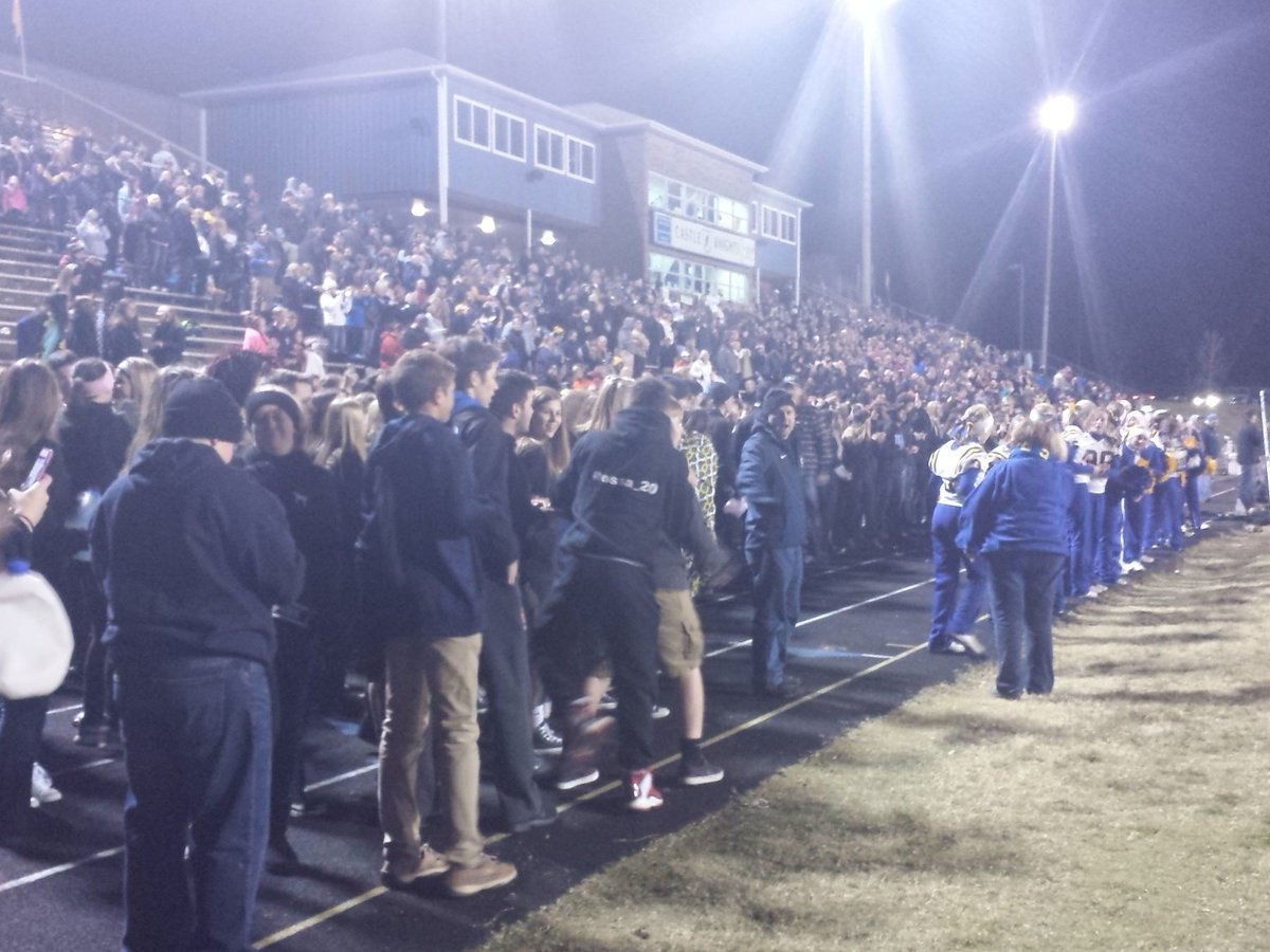 Lots of happy Castle fans. Semi-state bound!