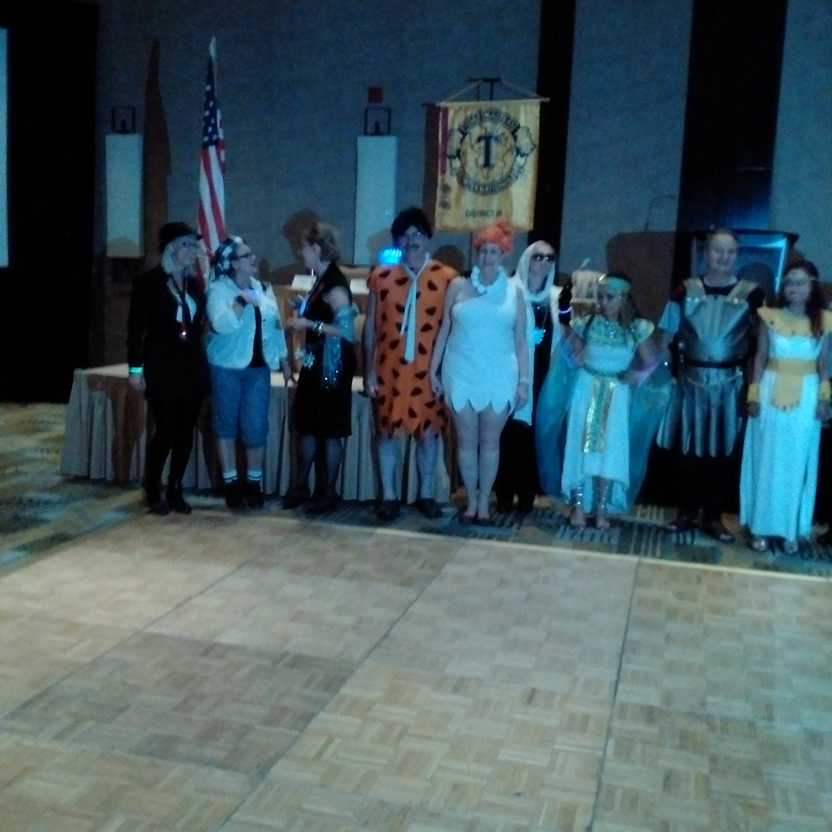 katchida's tweet photo. #D86Fall2015 Costume winners:1. Wilma & Fred (Gail&Frank) 2.Isabelle H.(Vitaly) 3. Charlie C. (Gianni) https://t.co/JRdiv5W5Wc