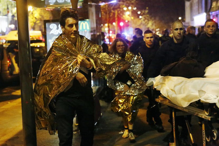 Simpleisenough's tweet photo. “@MSNBC: Responsibility for #Paris terror attacks remains unclear:
https://t.co/R7qQR9ileo (AP) https://t.co/2vzDTxscbK” MSNBC, what a joke.