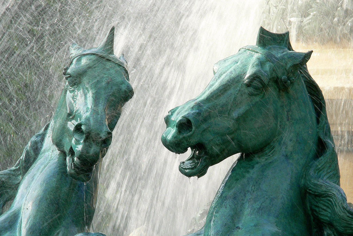 #Paris is, and always will be, a symbol of love and beauty NOT terror and death.