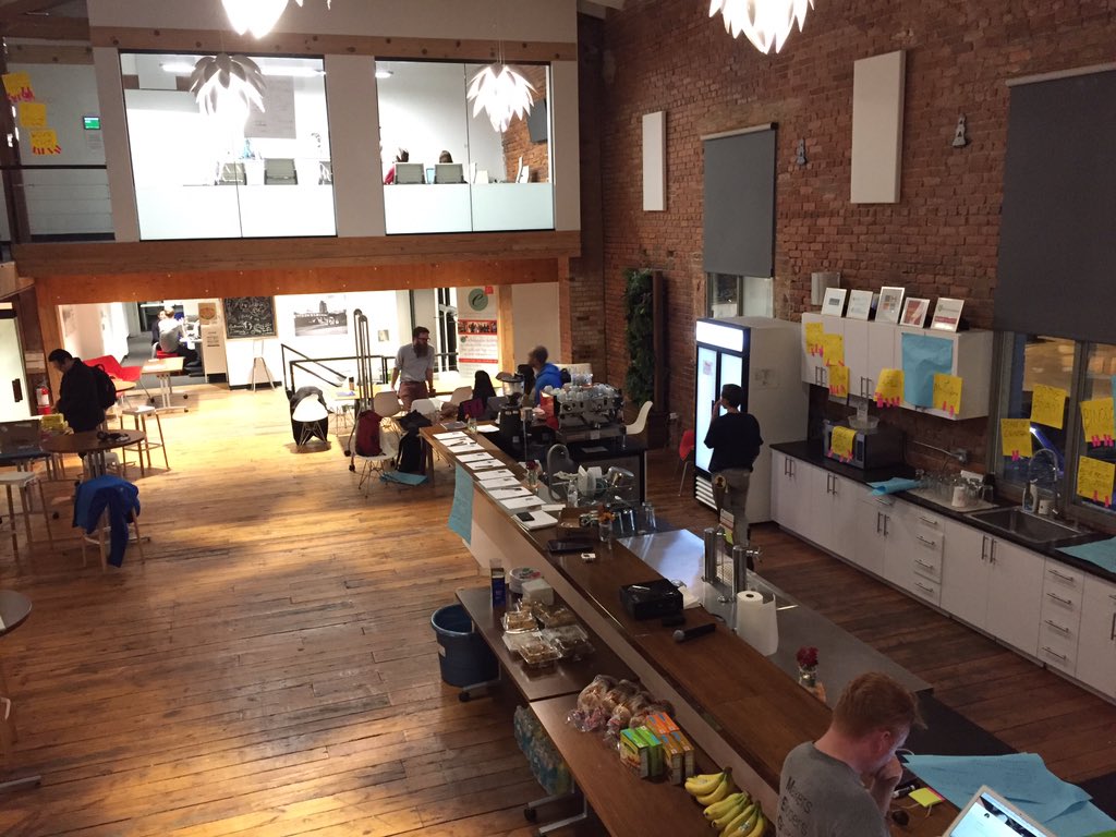 lucnovel's tweet photo. It's happening! #sw #tsw #startupweekend #tsw2015 https://t.co/tsg89QdEQk