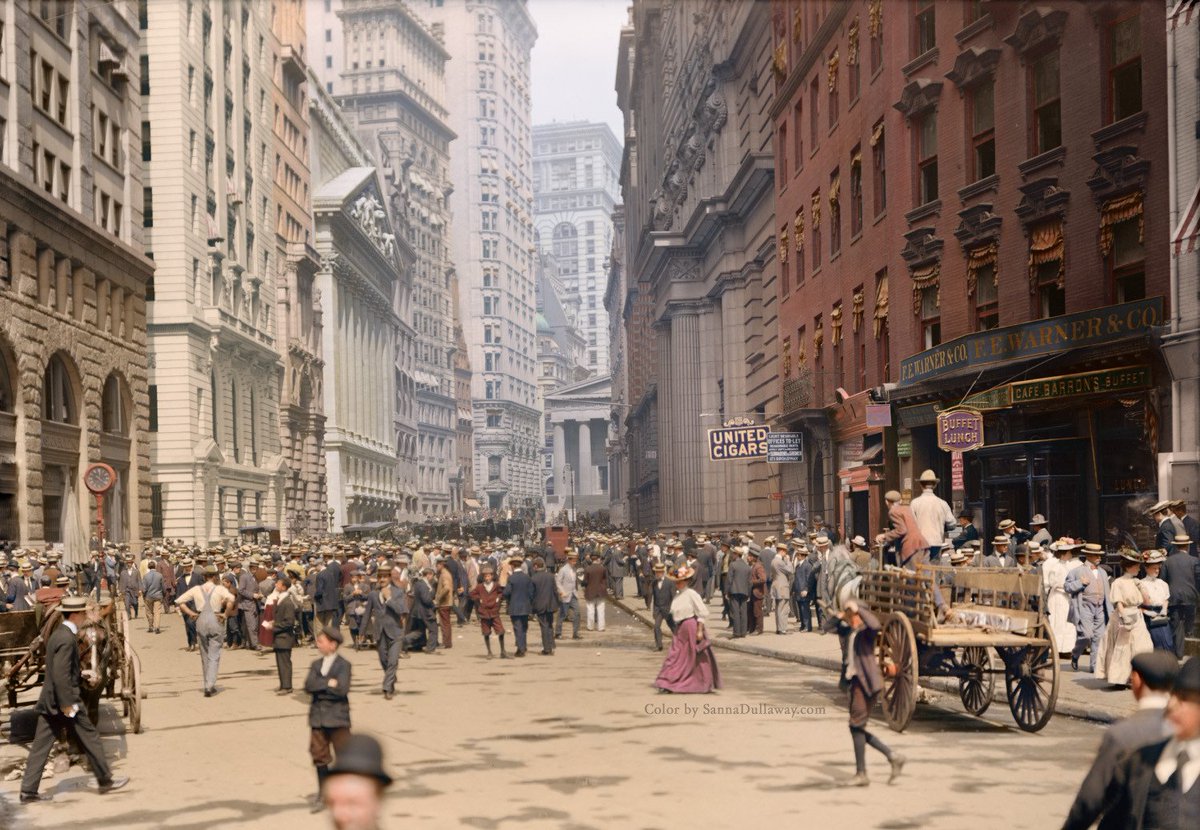 HistoryInPics's tweet photo. New York in the early 1900s. Colorized by @PastInColor. https://t.co/qctYbRaJSz