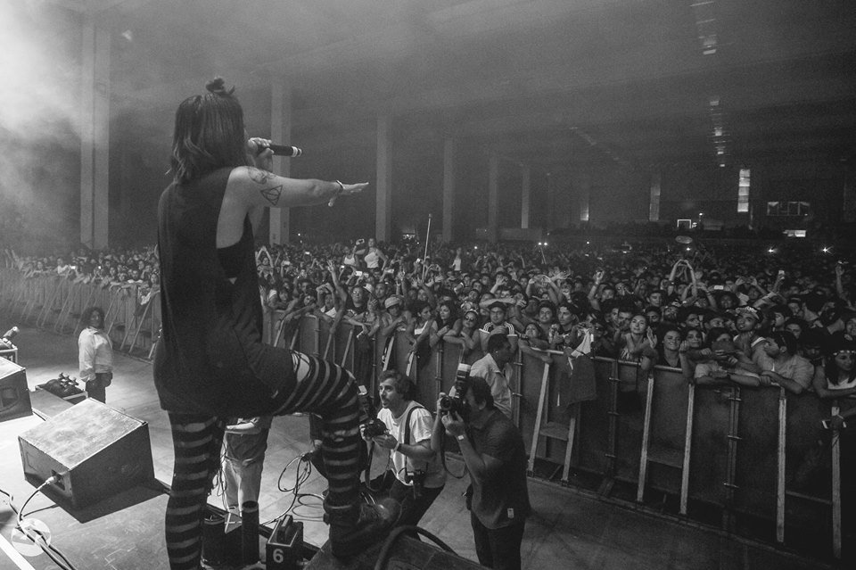 ChileKrewella's tweet photo. Krewella | Creamfields Chile 2015 🙌❤ https://t.co/yIRMtGTcfh