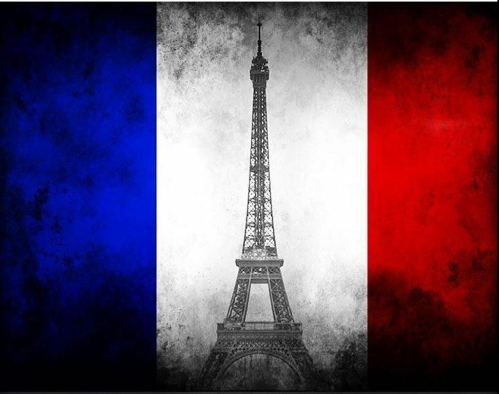 ReesMedic's tweet photo. Thoughts to victims &amp; families in Paris.To the Ems &amp; staff may angels be by your side #prayforparis #parisattacks https://t.co/CGWVruCDLM