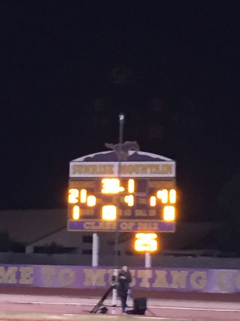 CoachDuplain's tweet image. Verrado Vipers beat #2 Sunrise Mountain to advance to the semi-finals. @tylerbaldwin #VarsityZone