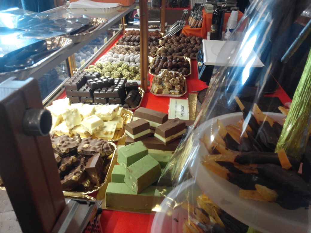 Inizia il mio #instawalk al #dolcemenepisa <a href="/leopoldapisa/">Stazione Leopolda</a> la bontà del cioccolato firmata #chocolatl Pontedera (PI)