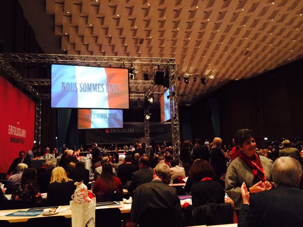 DennisFeldmann's tweet photo. Landesparteitag der @spdrlp #MALU16 https://t.co/4L4DFjKmla