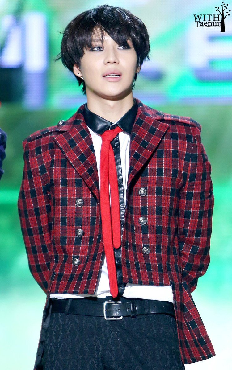 Timeto_Taem's tweet photo. 131114 멜론 뮤직 어워드 (12)

#태민 https://t.co/SPoOE4HABw