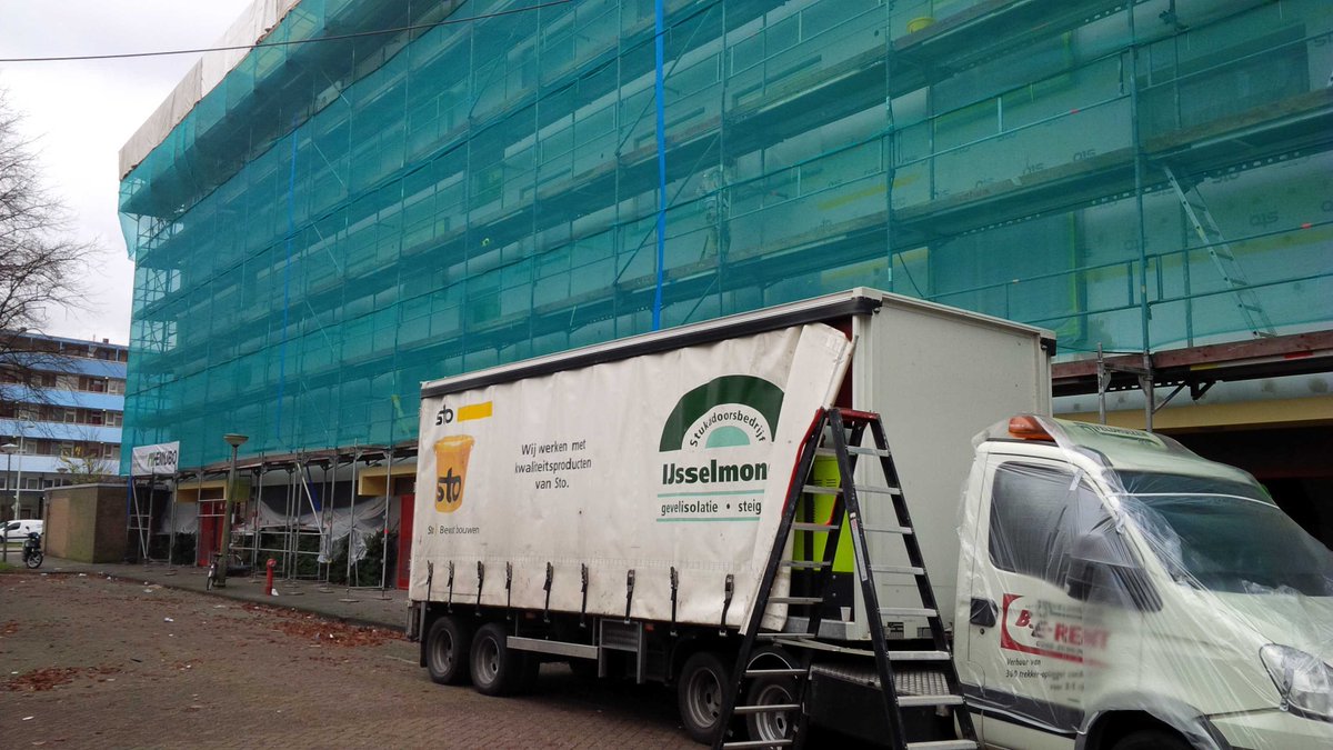 Renovatie Eigen Haard# Mooie opdracht van Hemubo waar Sto een oplossing mag bieden #IJsselmonde# stukadoor.