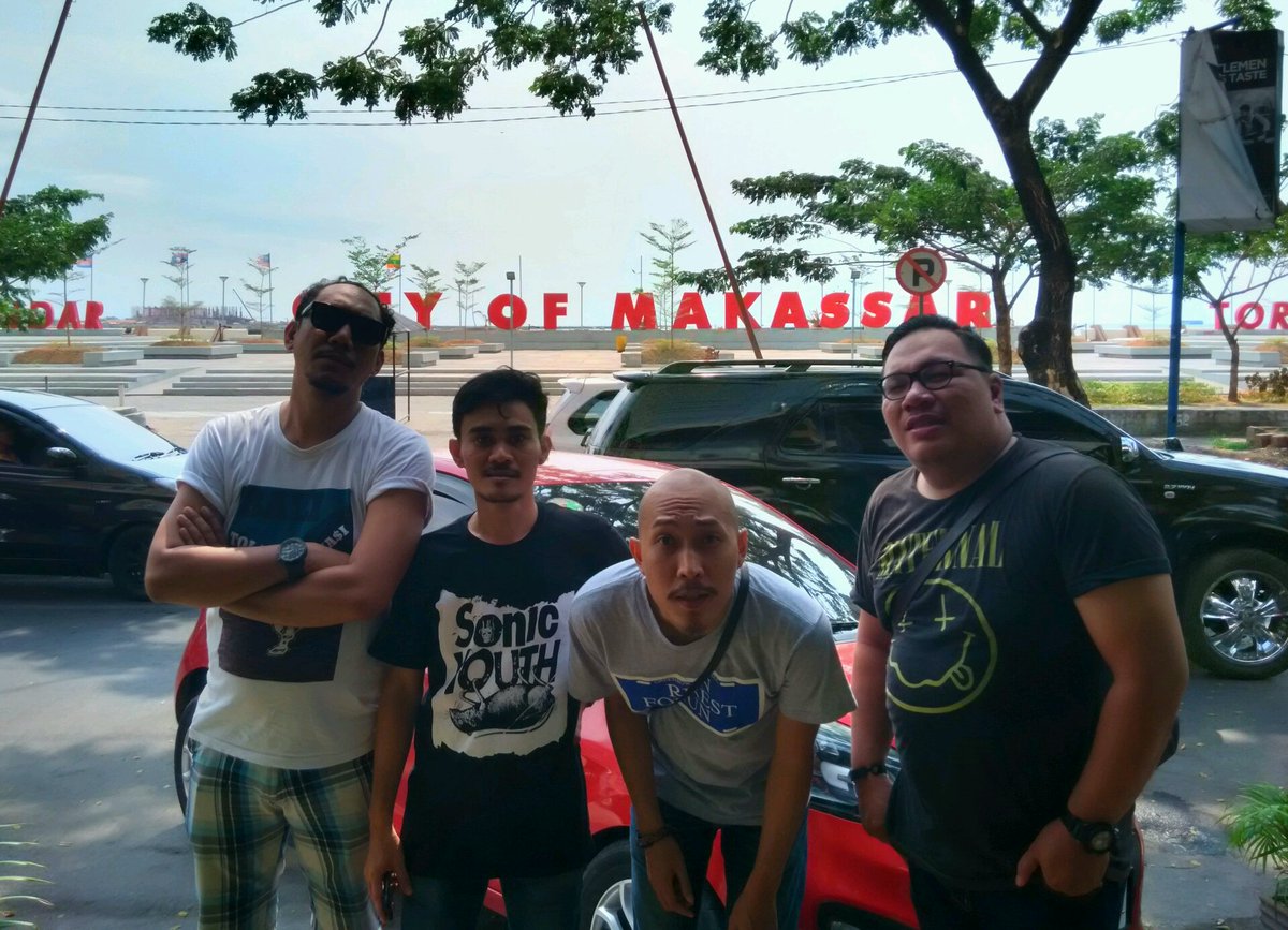 Sampai bertemu nanti sore di <a href="/RockInCelebes/">ROCK IN CELEBES</a>, Celebes Convention Center, Makassar!