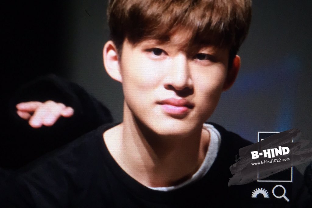 CTwJpDNWoAE5ank.jpg:orig