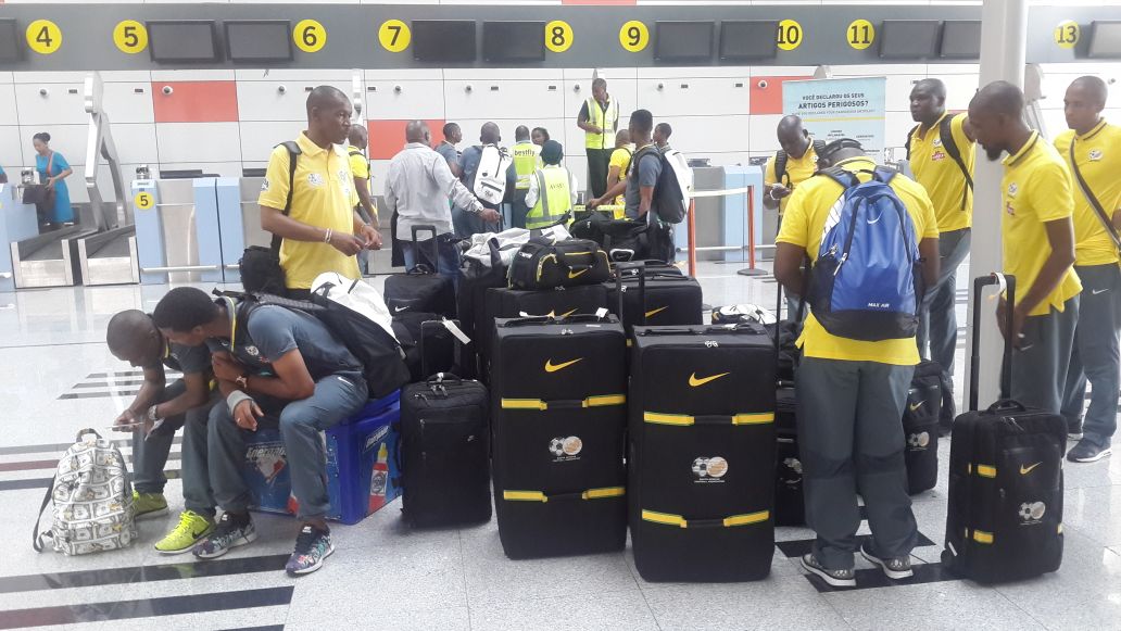 BafanaBafana's tweet photo. Bafana Bafana about to depart Benguela heading for Luanda then JHB and arrive in Durban at 10pm @SAFA_net https://t.co/CXpL1aRBJI