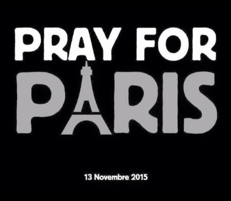 stindl28's tweet photo. #PrayForParis https://t.co/285B3OoCb1