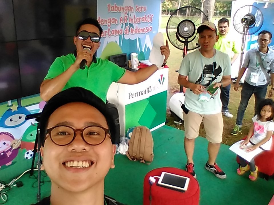 emir_aulia's tweet photo. Serunya goodnessville yeayyy #waktunyakeluarga #GoodnessVille https://t.co/Mo2yMeWdIl